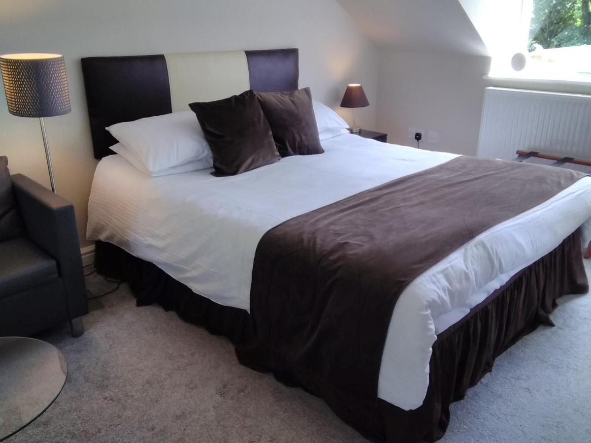 Windermere Studio Rooms - With Free Car Parking Onsite Exterior photo